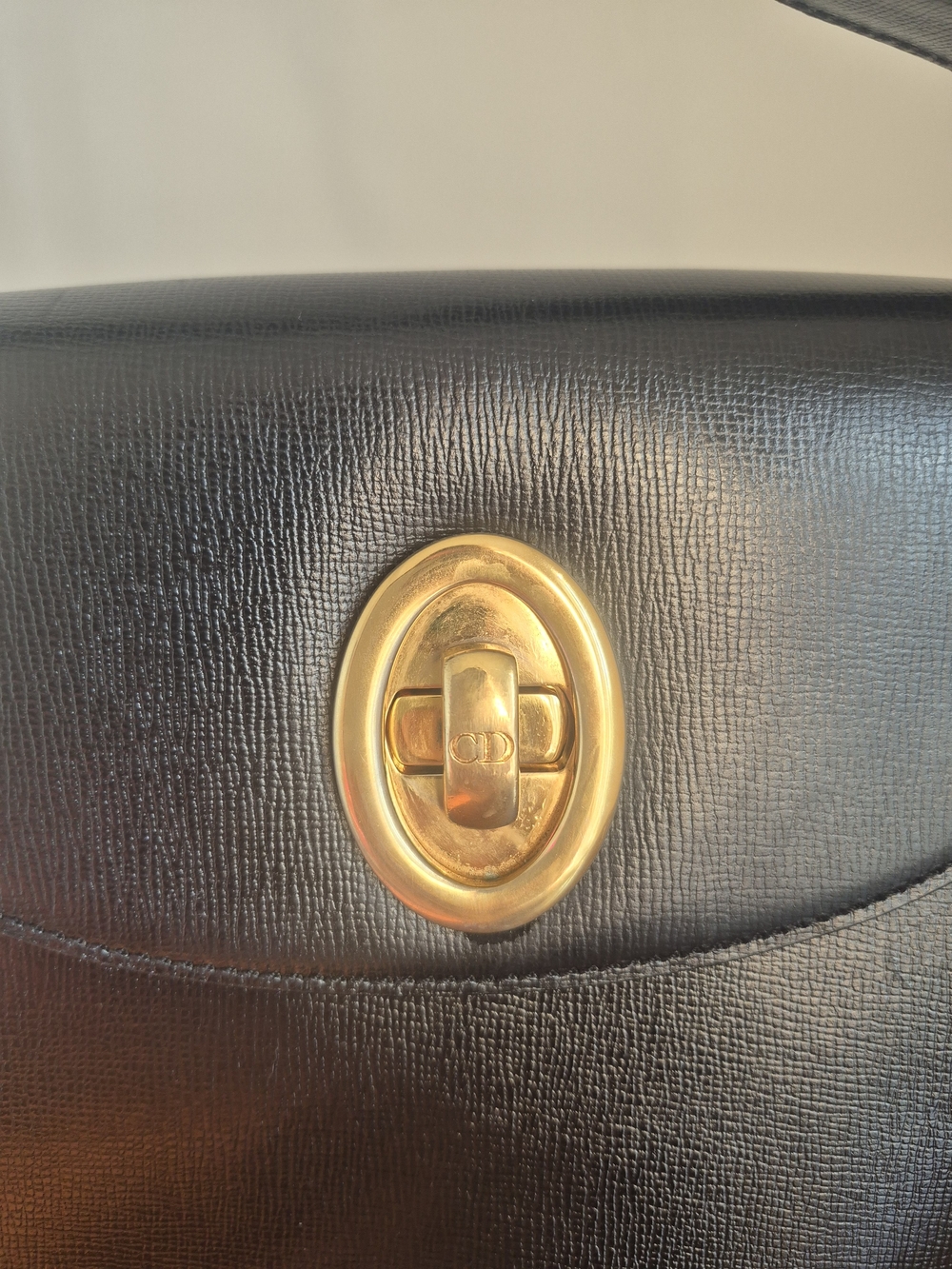 Vintage Dior Black Leather HandBag with Gold Turn-Lock - Picture 9 of 12